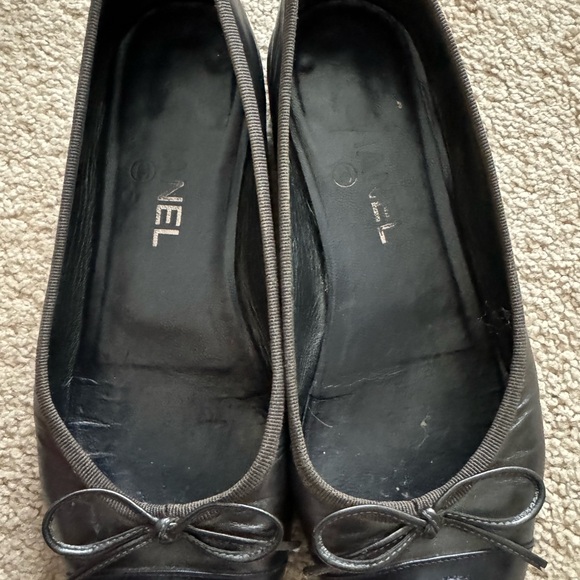 CHANEL Leather Ballet Flats size 37.5 - Picture 8 of 13